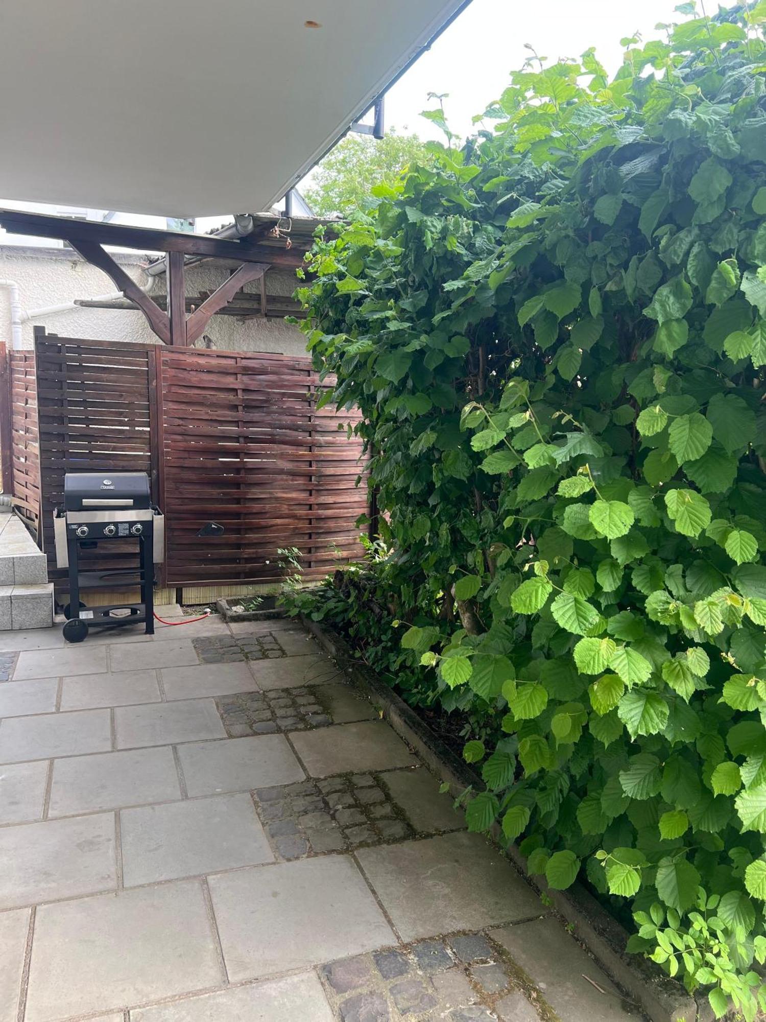 Gartenparadies Mit Rheinblick In Urbar Urbar  Exterior foto